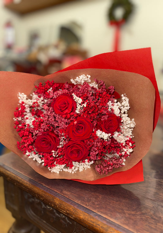Bouquet di Fiori Stabilizzati Rossi e Bianchi