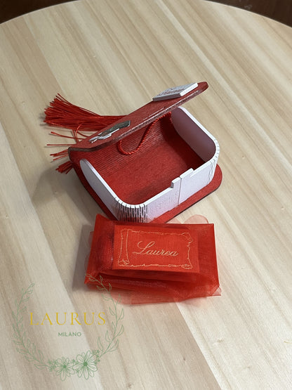 Bomboniera Laurea - scatolina di legno con nappina