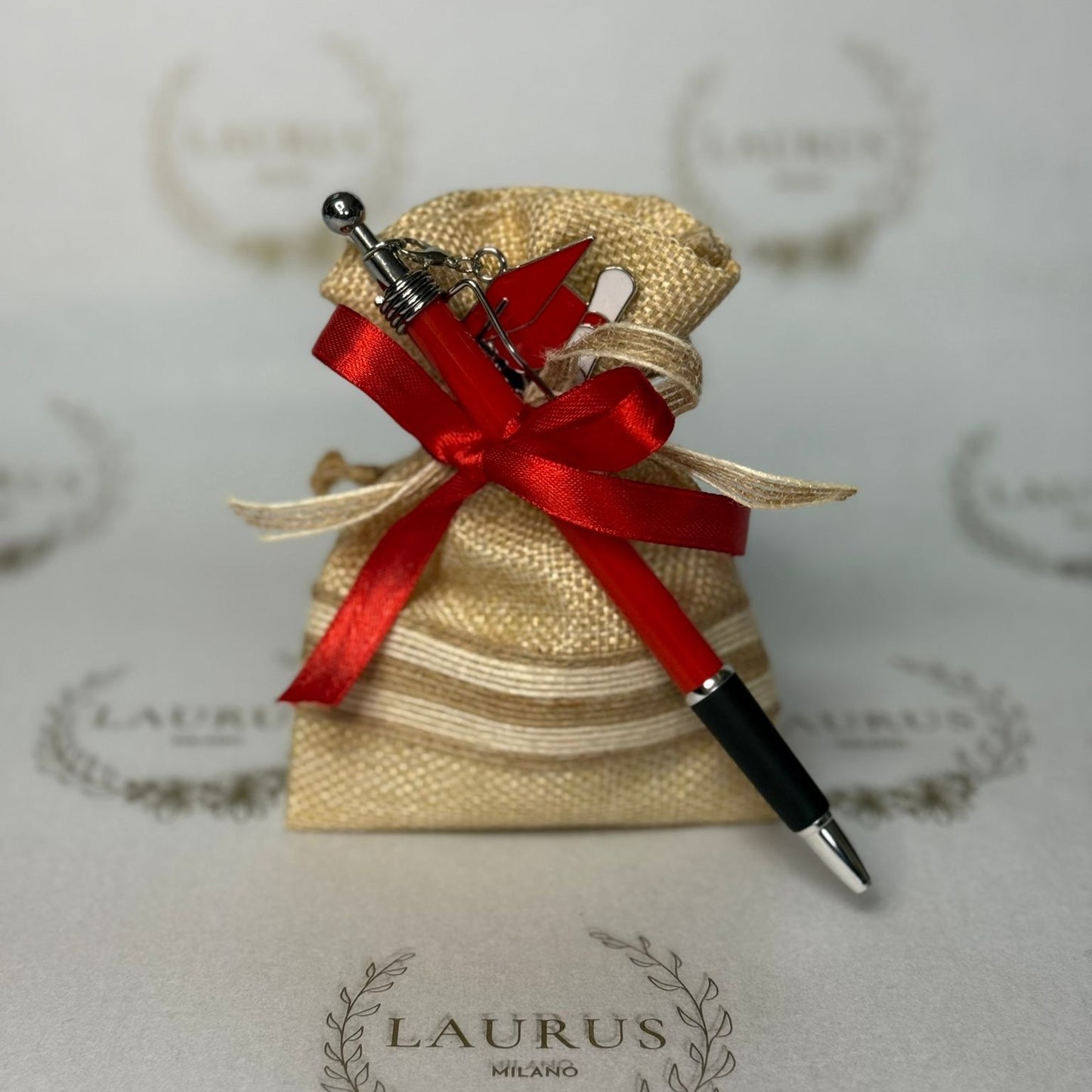 Bomboniera Laurea - sacchetto in juta avorio