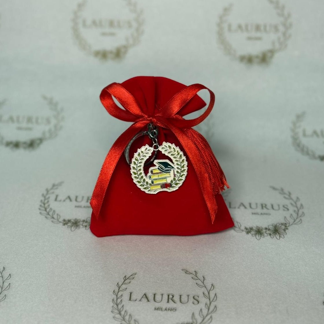 Bomboniera Laurea - sacchetto in velluto rosso