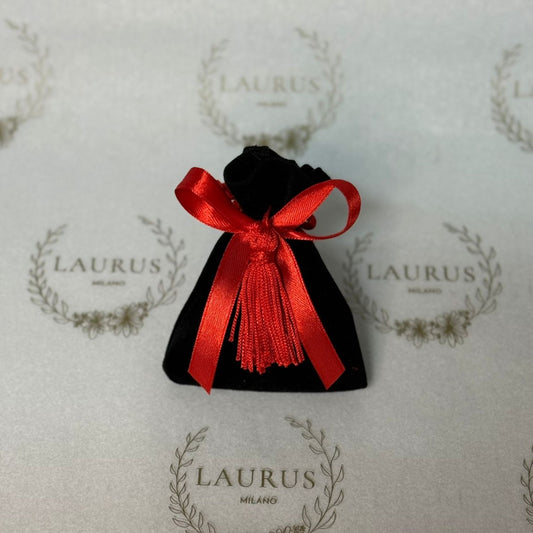 Bomboniera Laurea - sacchetto piccolo in velluto nero