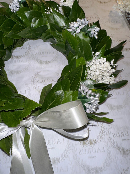 Corona d'Alloro - Gypsophila e mini Bacche argento